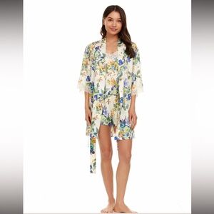Flora Nikrooz x Anthropologie 3 Piece Pajamas & Robe Travel Set - Size L